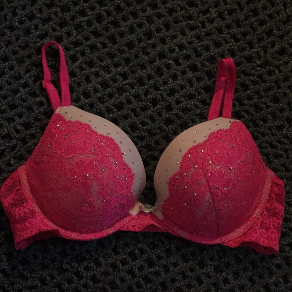 Victoria’s Secret Dream Angels Push-up 34C BRA